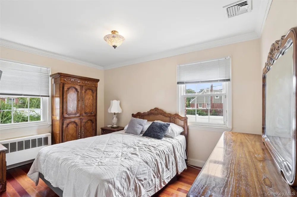 1 Clare Drive East Northport, NY 11731