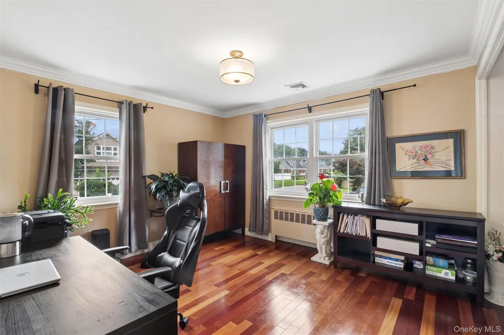 1 Clare Drive East Northport, NY 11731