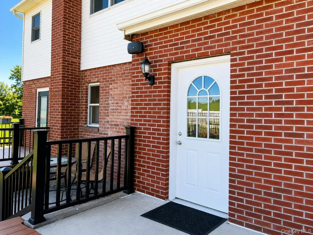 126 Jackson Avenue New Windsor, NY 12553