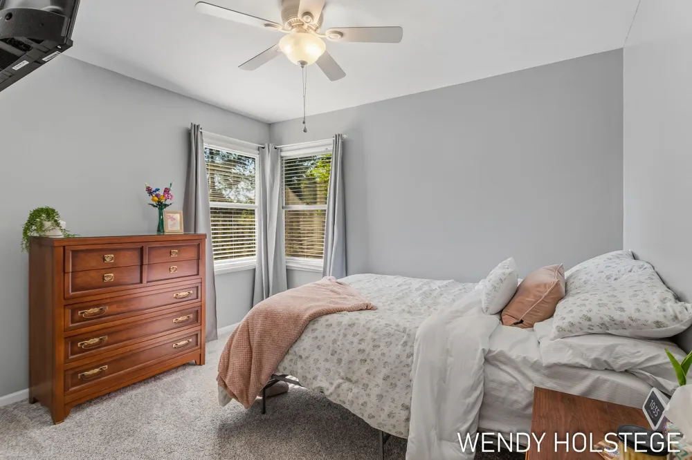 2066 Woodlark Drive Holland, MI 49424