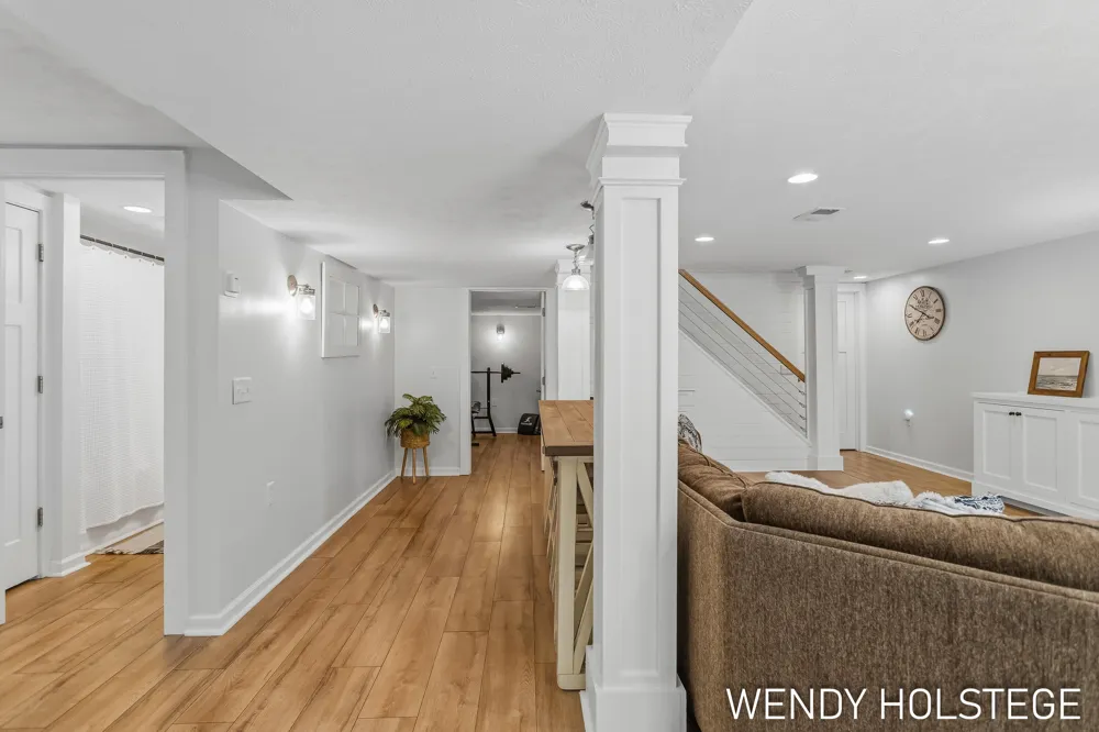 2066 Woodlark Drive Holland, MI 49424