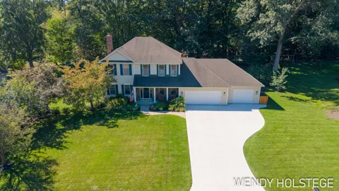 2066 Woodlark Drive
