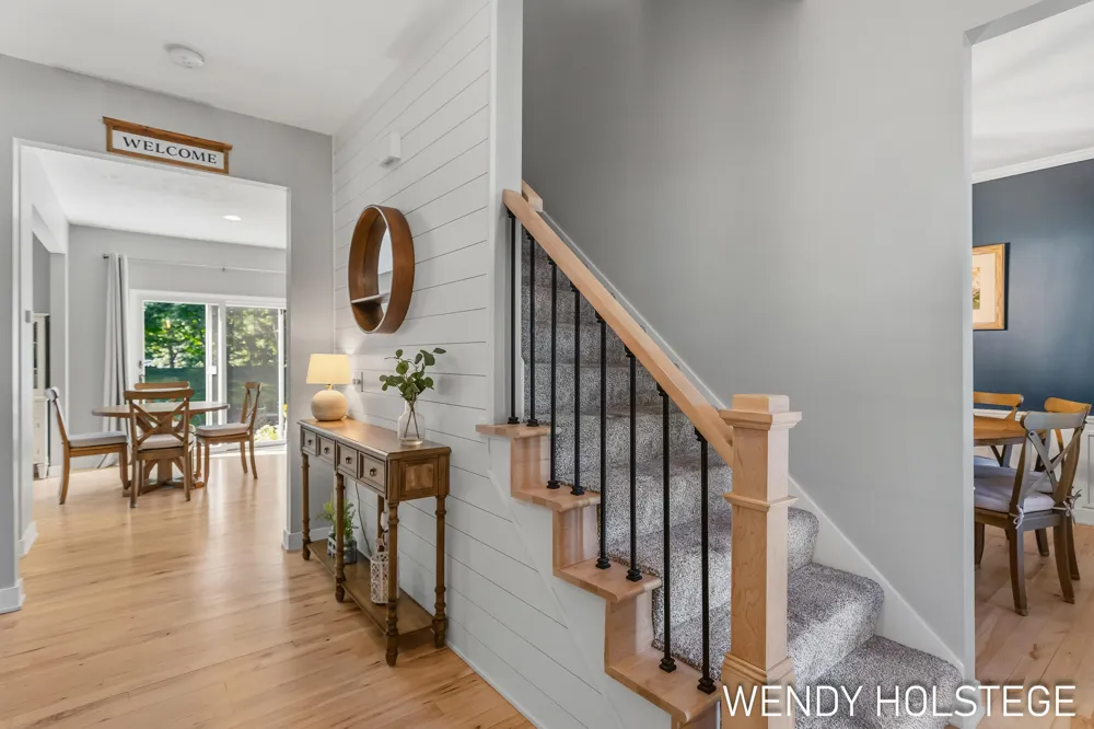 2066 Woodlark Drive Holland, MI 49424
