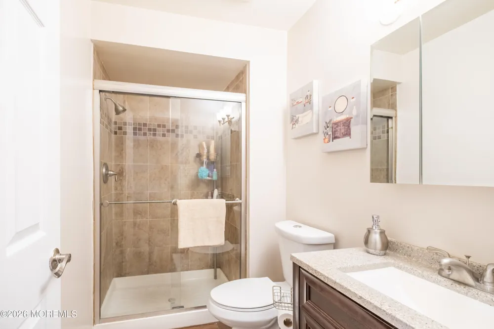 813 Wood Mill Drive East Windsor, NJ 08512