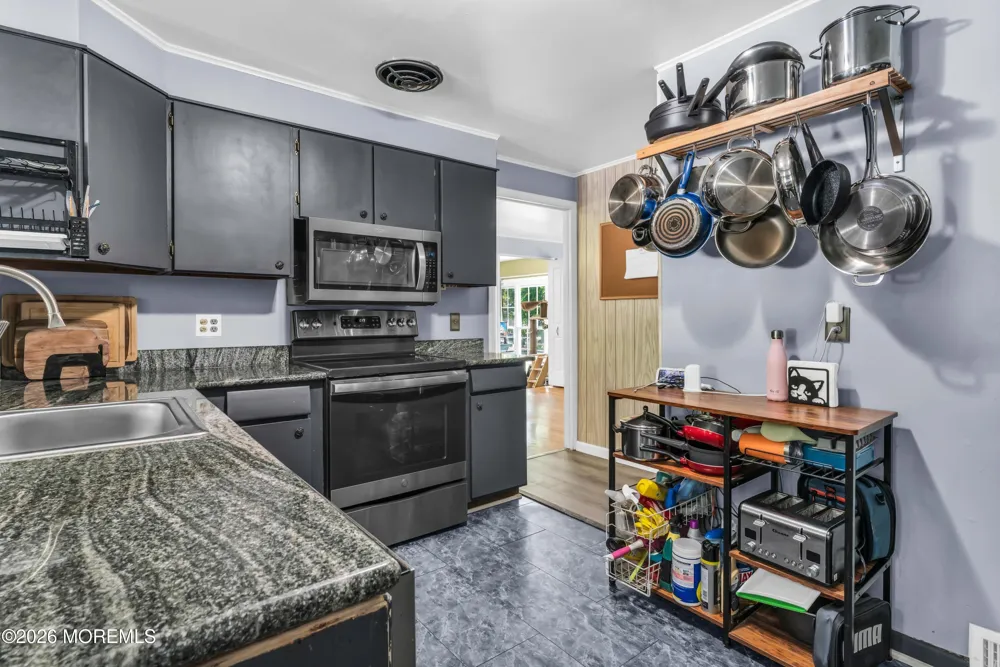 459 Redmond Avenue Oakhurst, NJ 07755