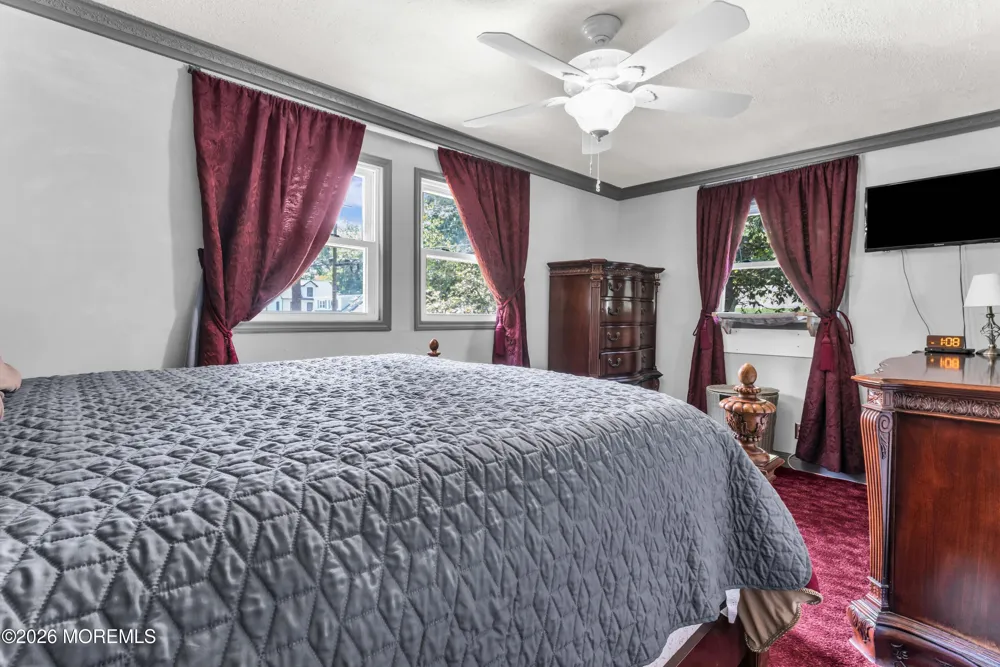 459 Redmond Avenue Oakhurst, NJ 07755