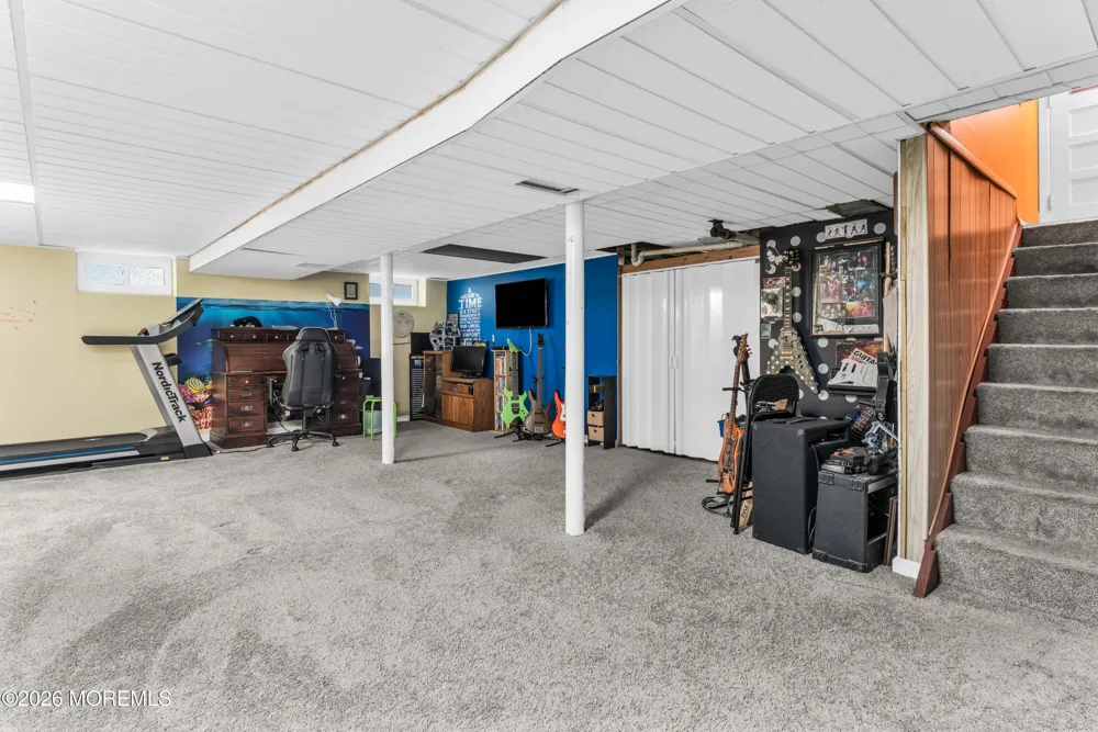 459 Redmond Avenue Oakhurst, NJ 07755