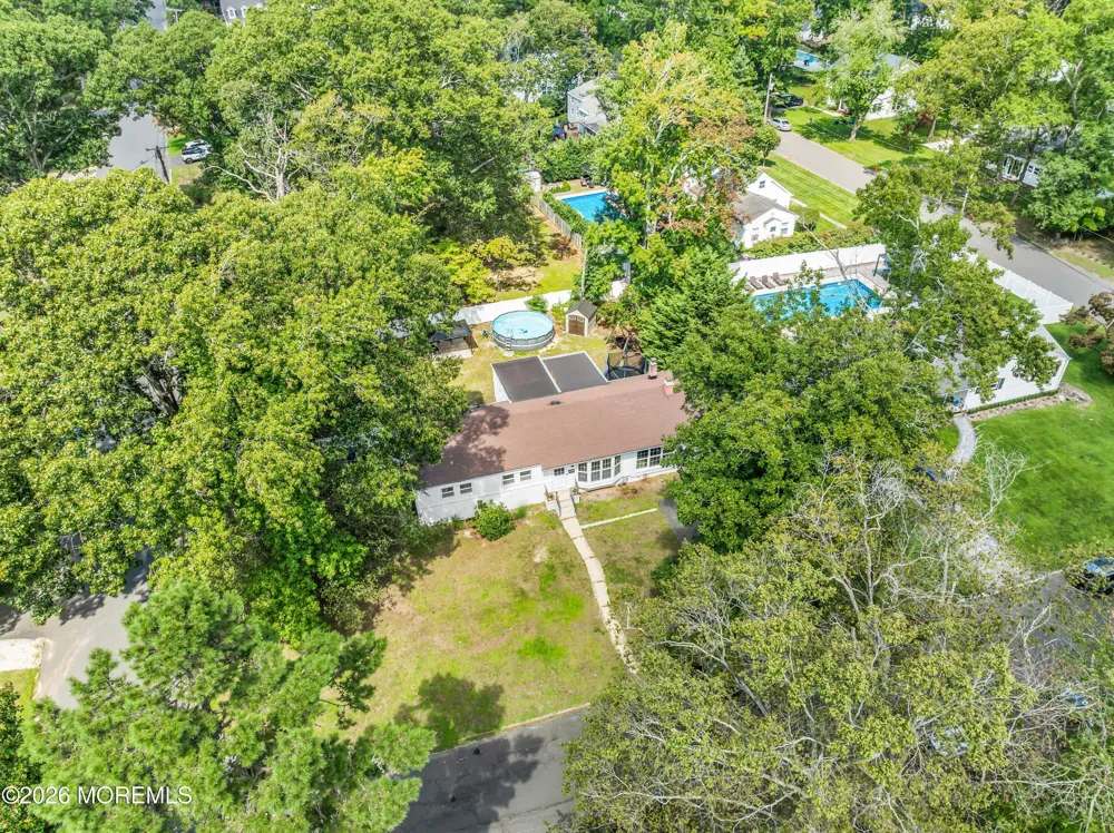 459 Redmond Avenue Oakhurst, NJ 07755