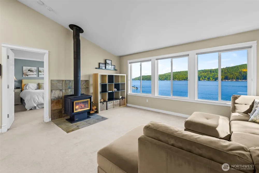 11711 NE North Shore Road Belfair, WA 98528
