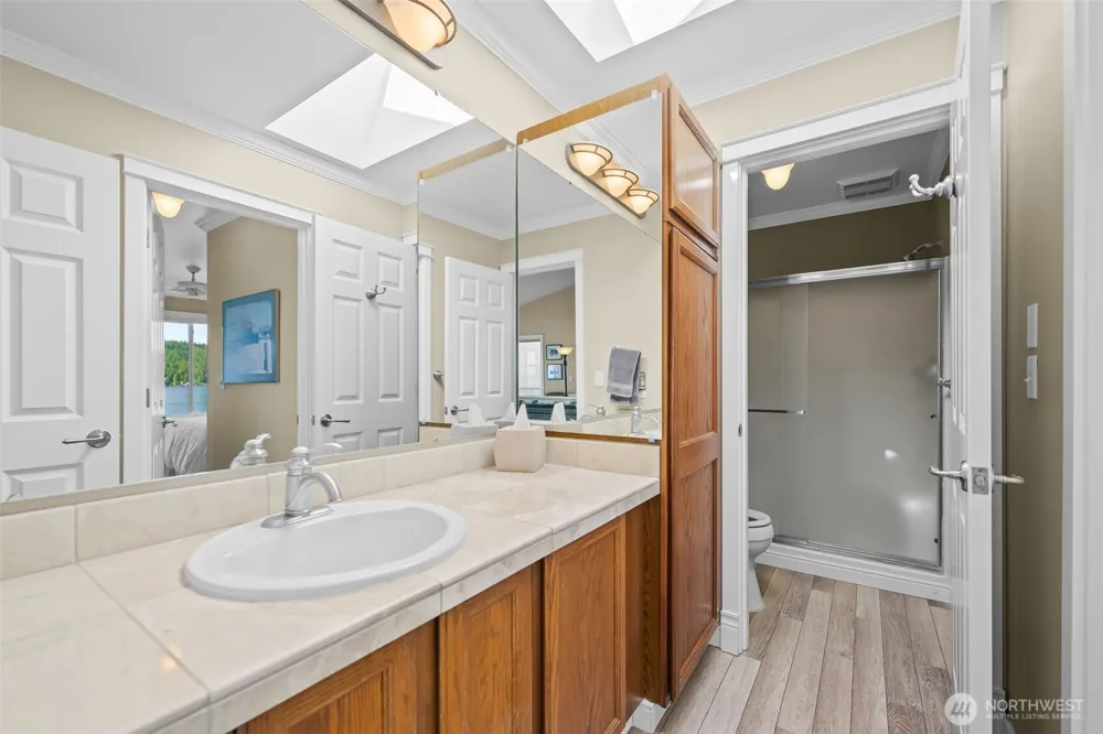 11711 NE North Shore Road Belfair, WA 98528