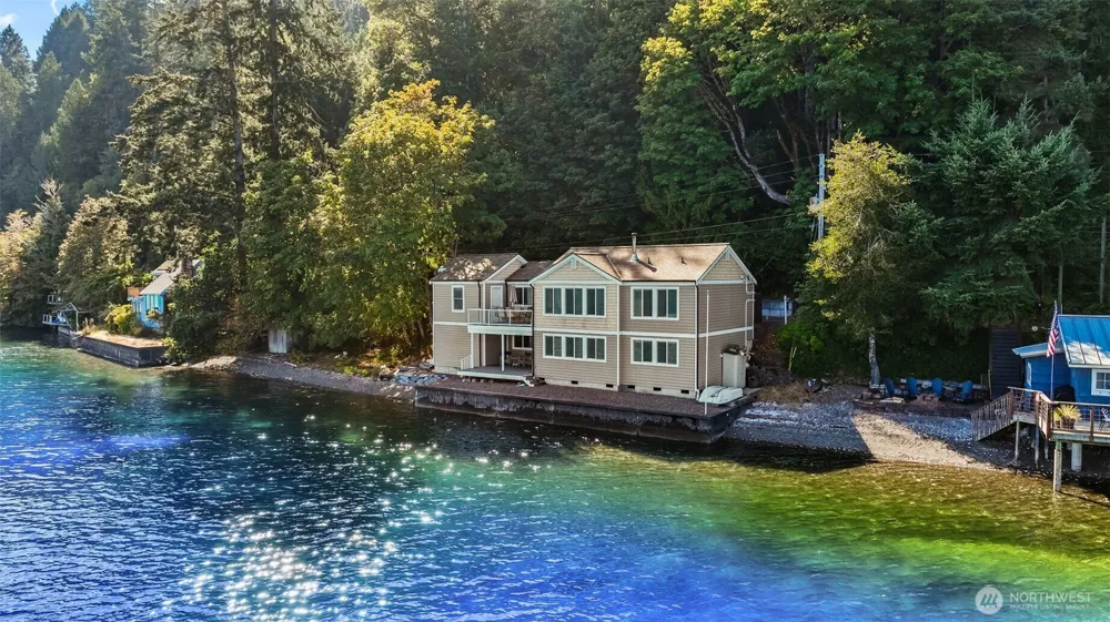 11711 NE North Shore Road Belfair, WA 98528
