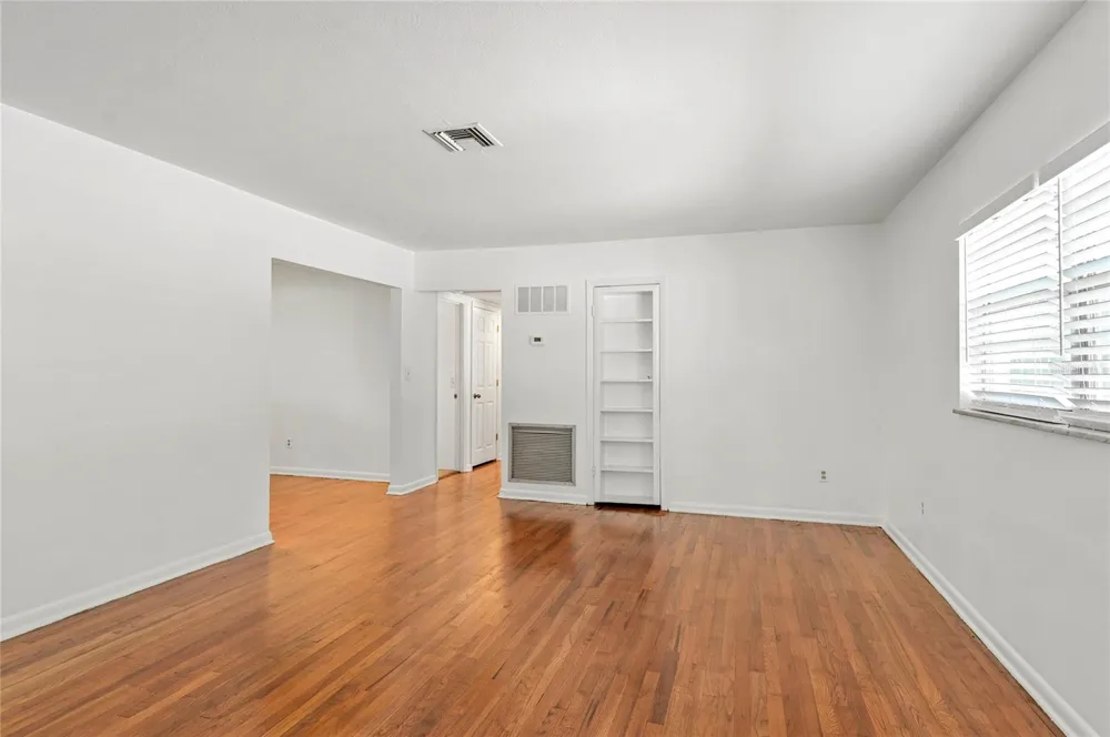450 W CANTON AVENUE Winter Park, FL 32789