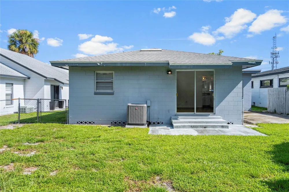450 W CANTON AVENUE Winter Park, FL 32789