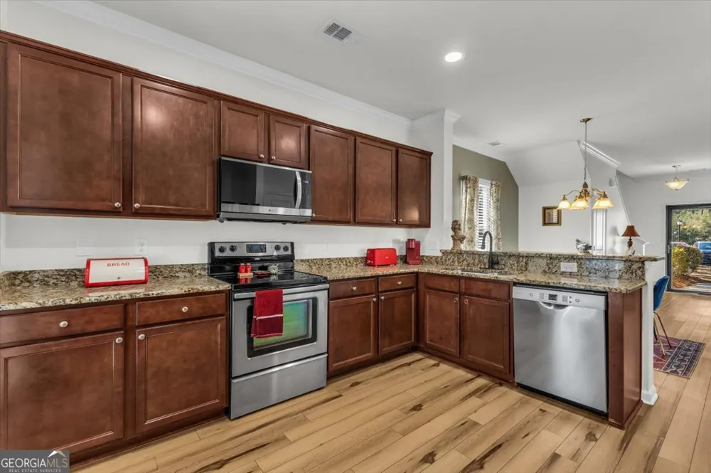 2 Crestview CIR Pooler, GA 31322