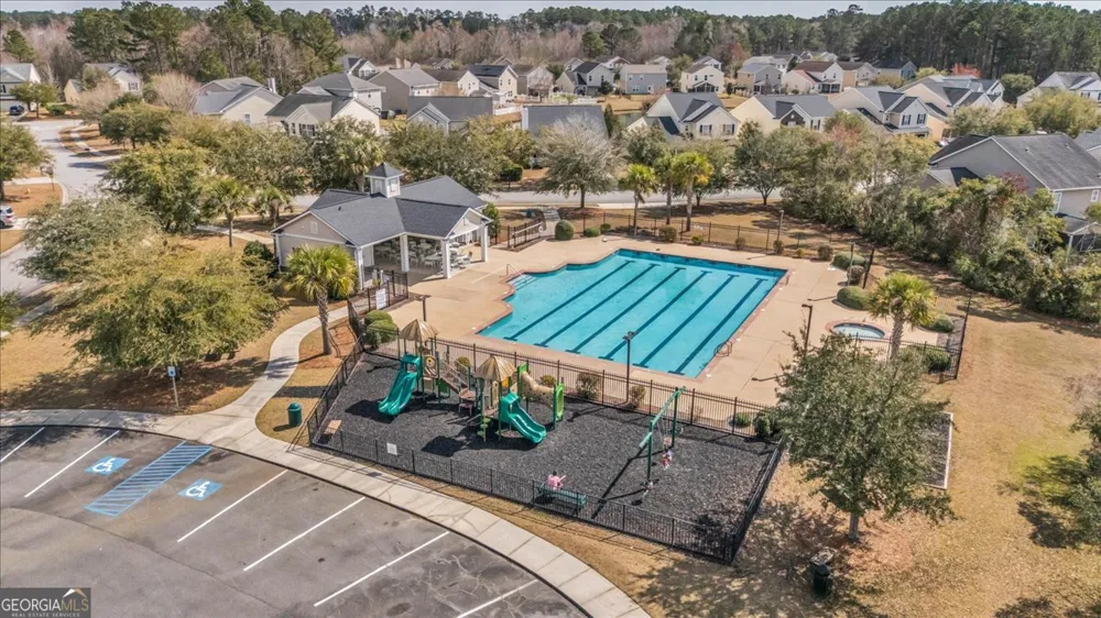 2 Crestview CIR Pooler, GA 31322