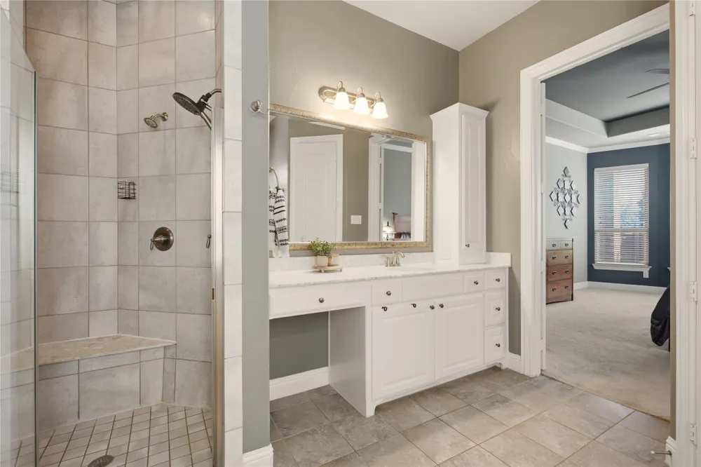 7124 Comal Drive Irving, TX 75039
