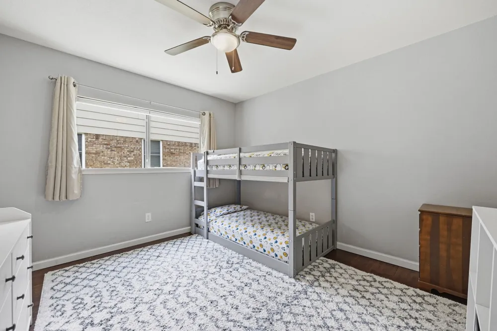 408 Thorn Wood Drive Euless, TX 76039