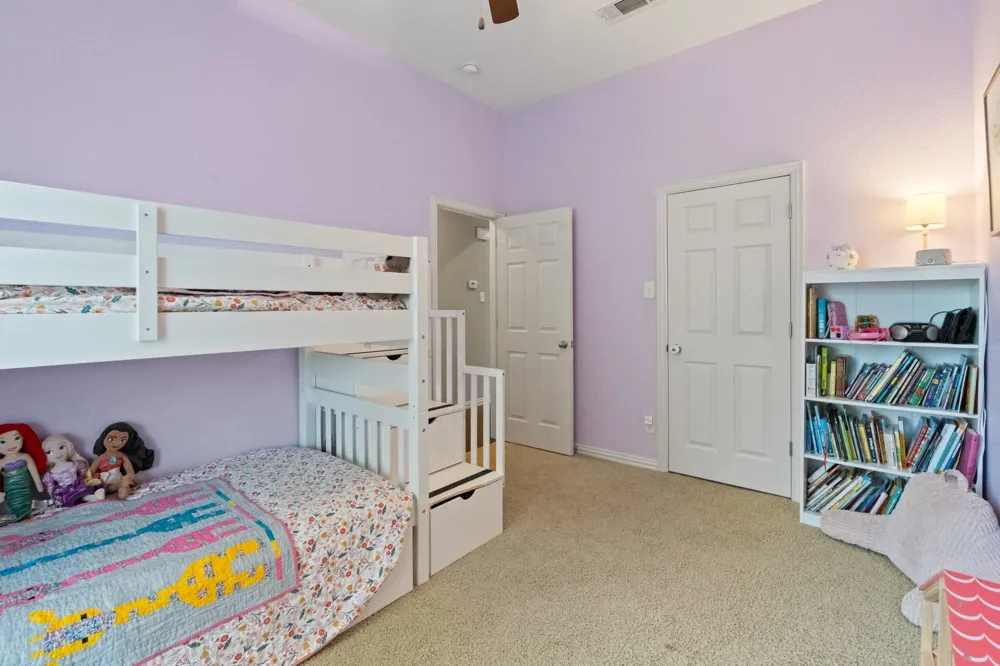 609 Jeffdale Drive Burleson, TX 76028