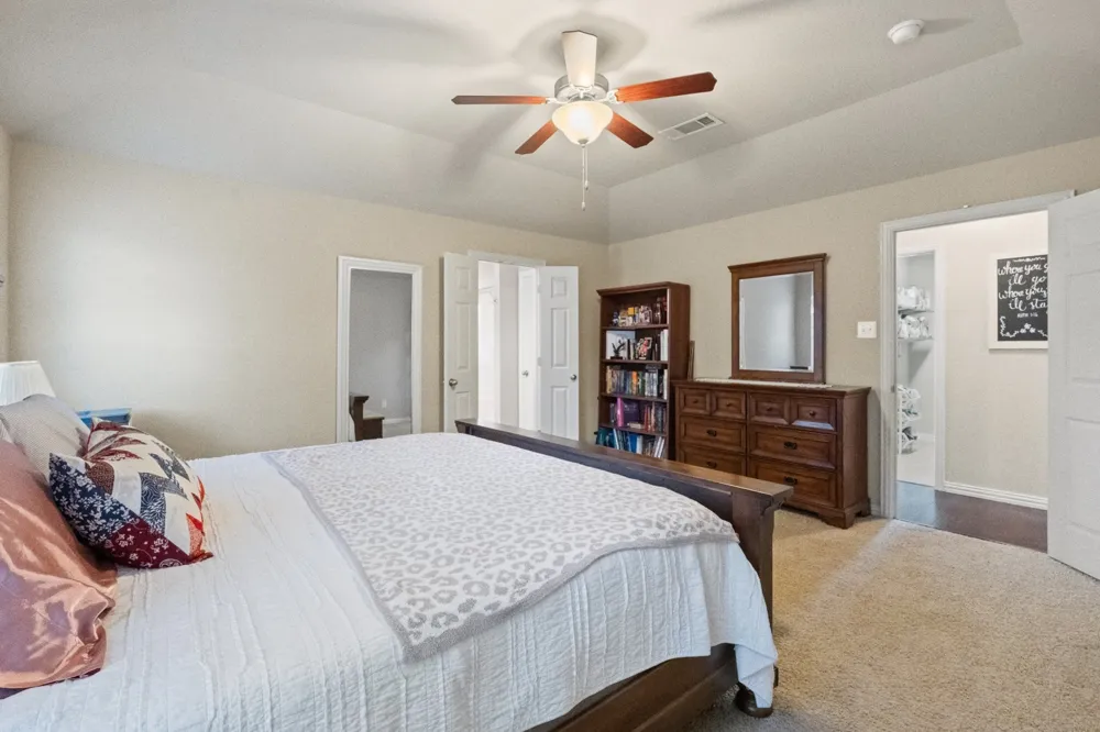 609 Jeffdale Drive Burleson, TX 76028