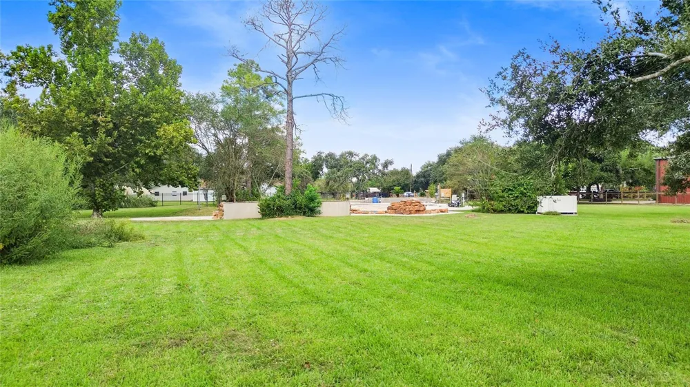 4003 Country Trails Street Alvin, TX 77511