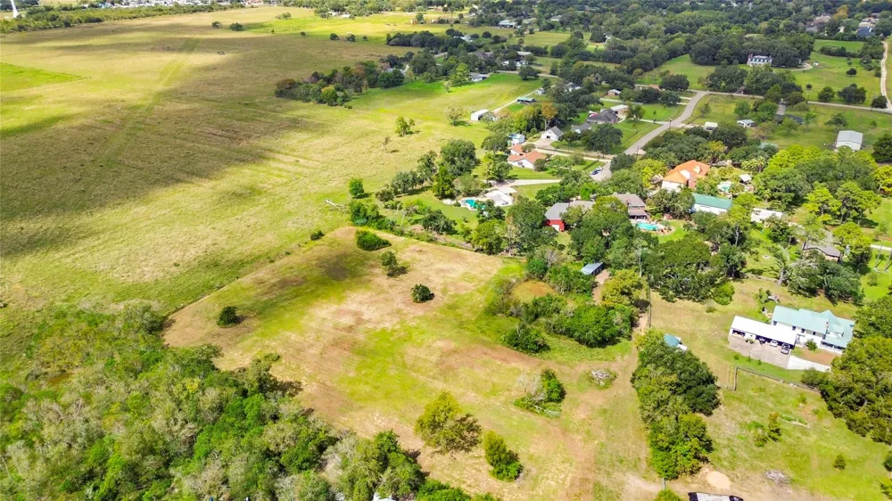 4003 Country Trails Street Alvin, TX 77511