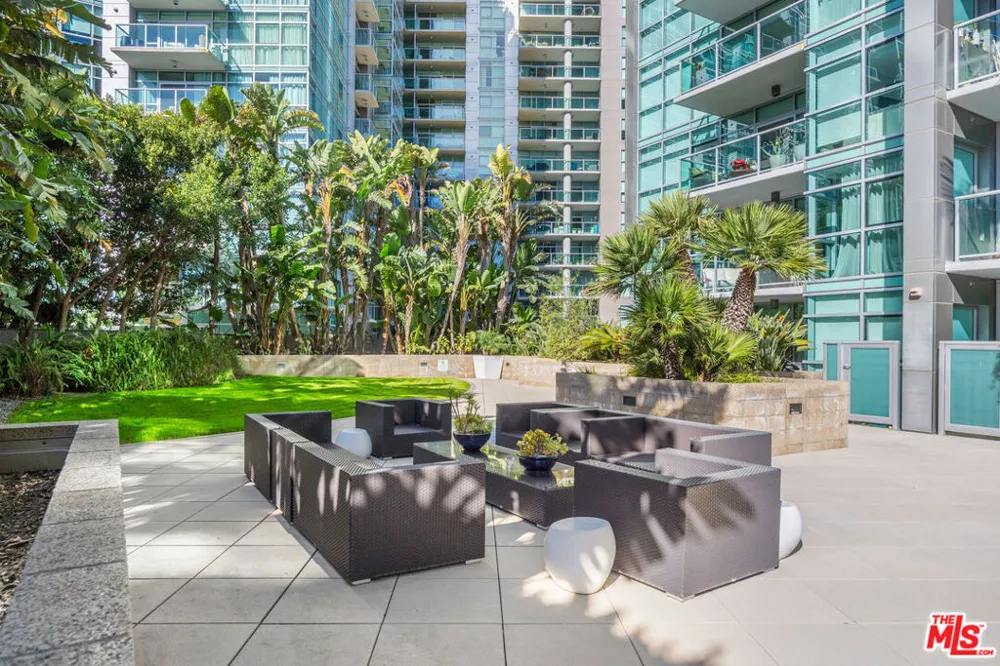13650 MARINA POINTE DRIVE #1608 Marina del Rey, CA 90292
