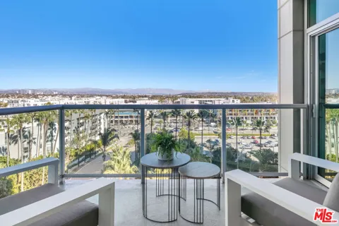 13650 MARINA POINTE DRIVE #1608