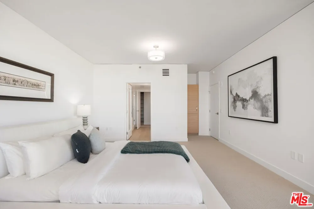 13650 MARINA POINTE DRIVE #1608 Marina del Rey, CA 90292