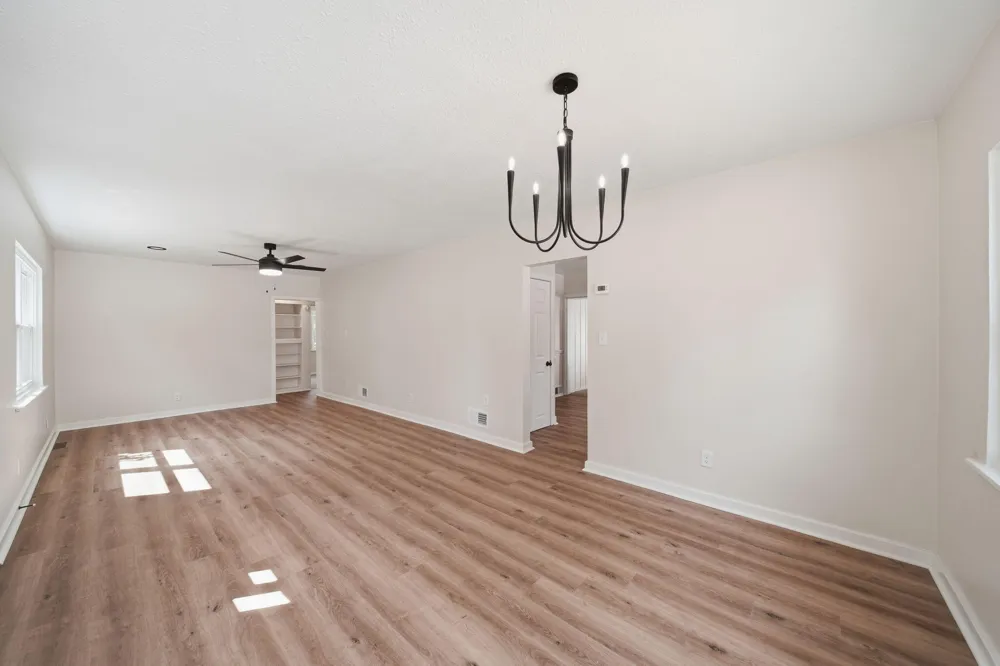 744 Briarcliff Road Jackson, MI 49203