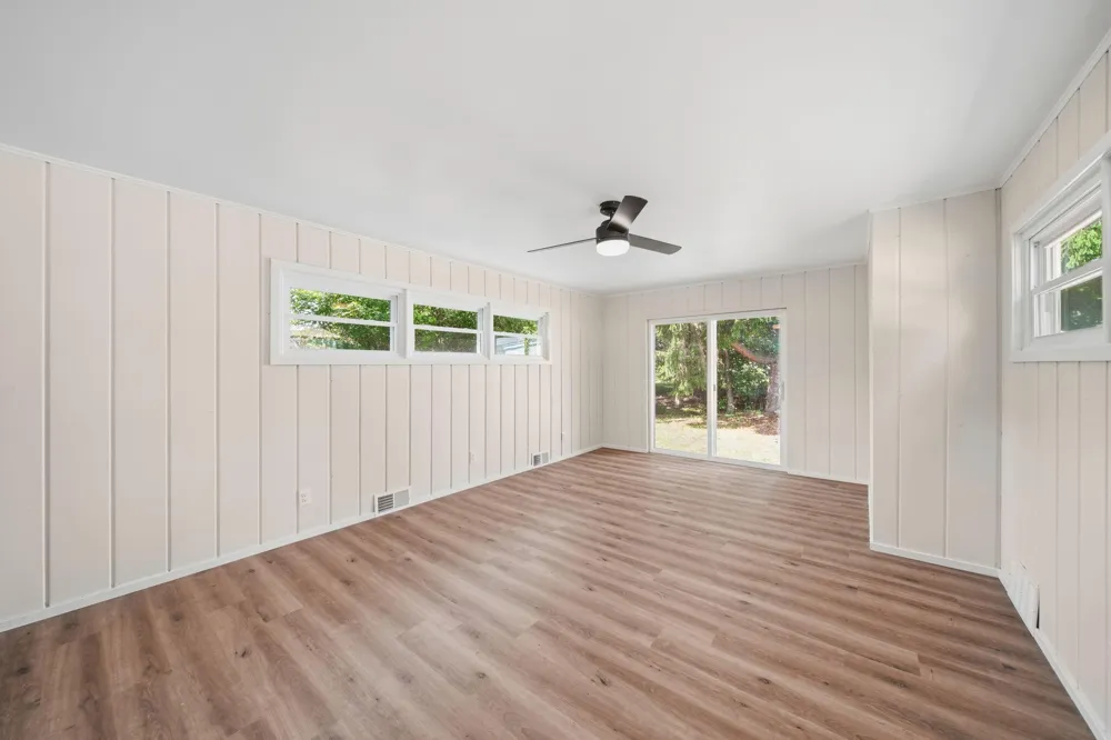 744 Briarcliff Road Jackson, MI 49203