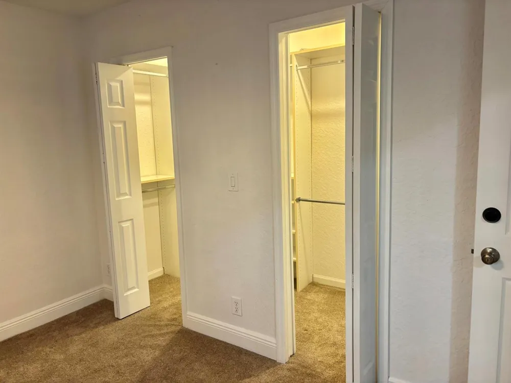 5207 Eagle Cay Place Coconut Creek, FL 33073