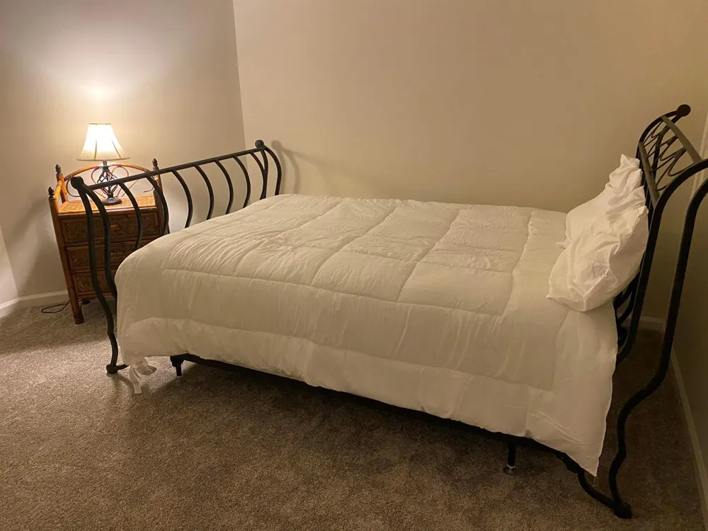 200 UNO LAGO DRIVE #405 Juno Beach, FL 33408