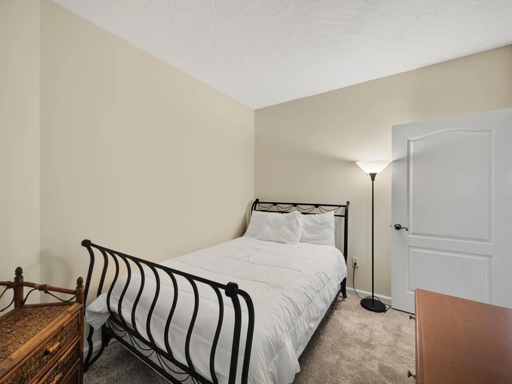 200 UNO LAGO DRIVE #405 Juno Beach, FL 33408