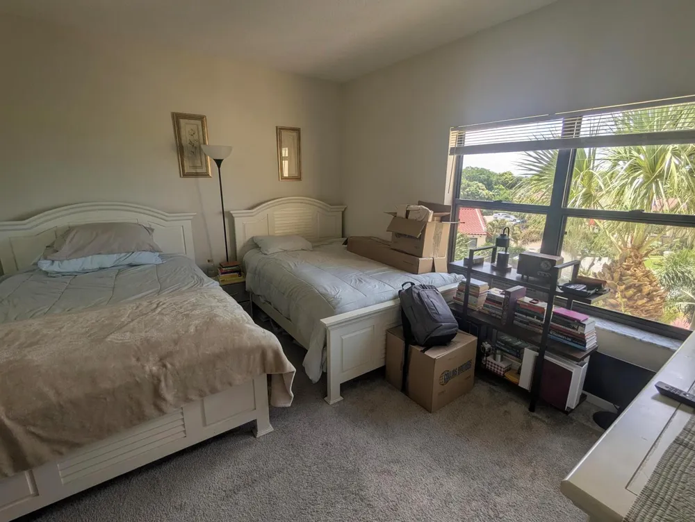 200 UNO LAGO DRIVE #405 Juno Beach, FL 33408