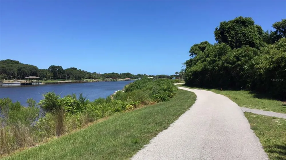59 HARDWOOD TRAIL Palm Coast, FL 32137