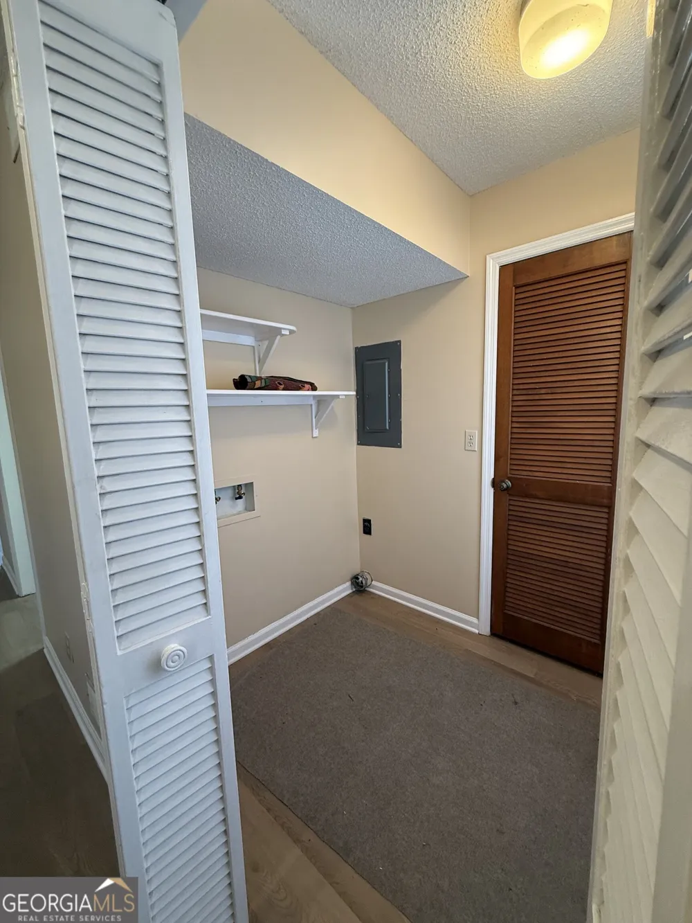 3730 Old Flowery Branch RD Oakwood, GA 30566
