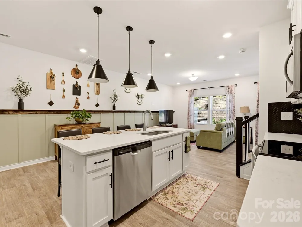 2018 Crooked Oak Lane York, SC 29745