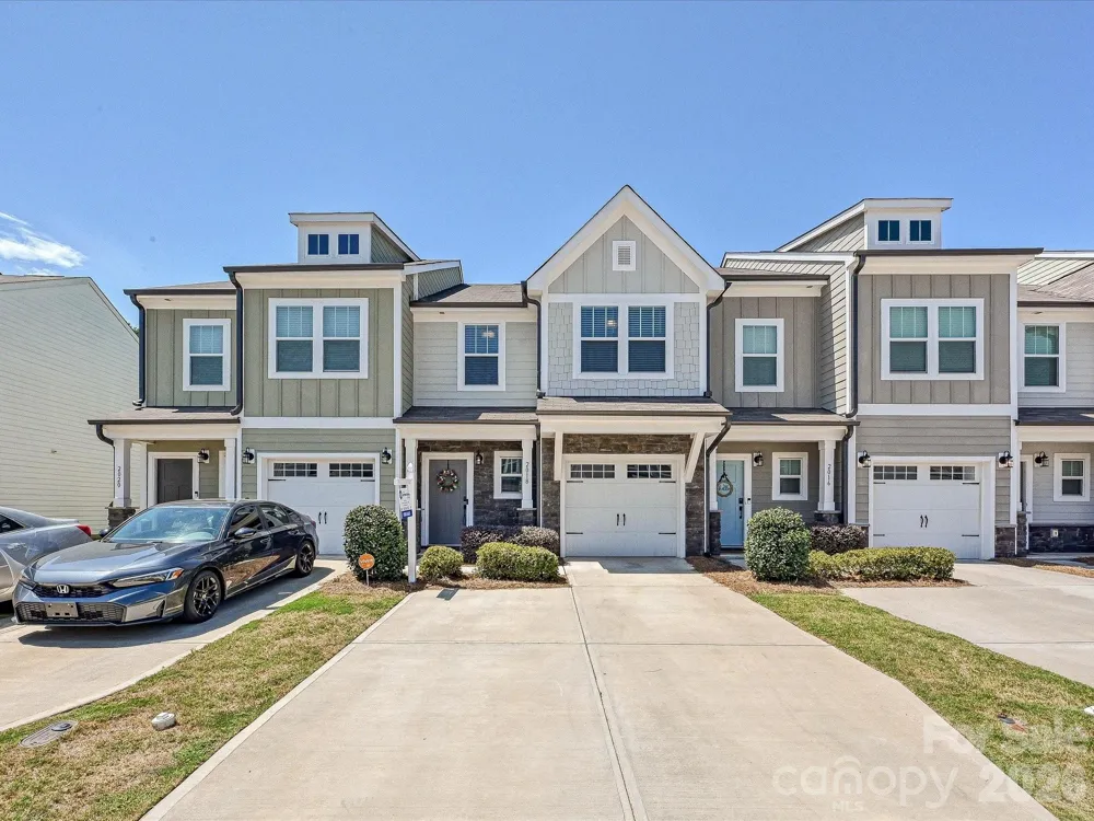 2018 Crooked Oak Lane York, SC 29745
