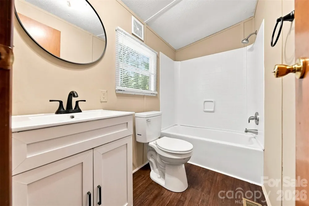 5668 Charlie Little Road Granite Falls, NC 28630