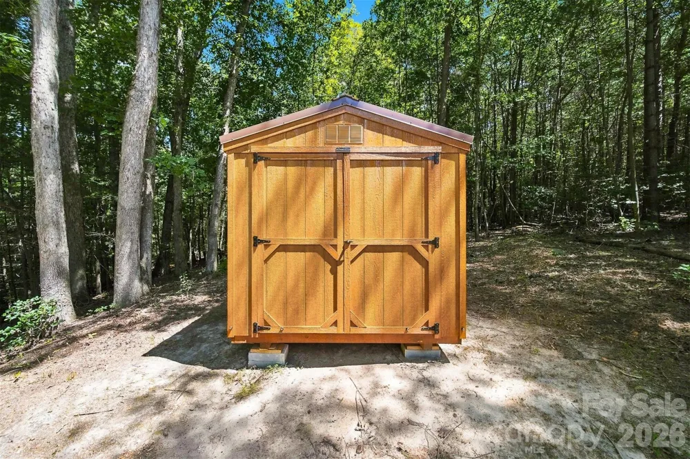 5668 Charlie Little Road Granite Falls, NC 28630