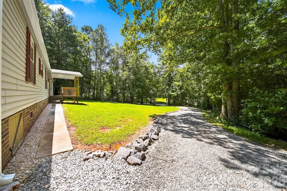 5668 Charlie Little Road Granite Falls, NC 28630