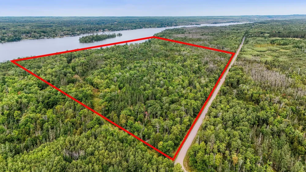11921 S Ossman Road Solon Springs, WI 54873