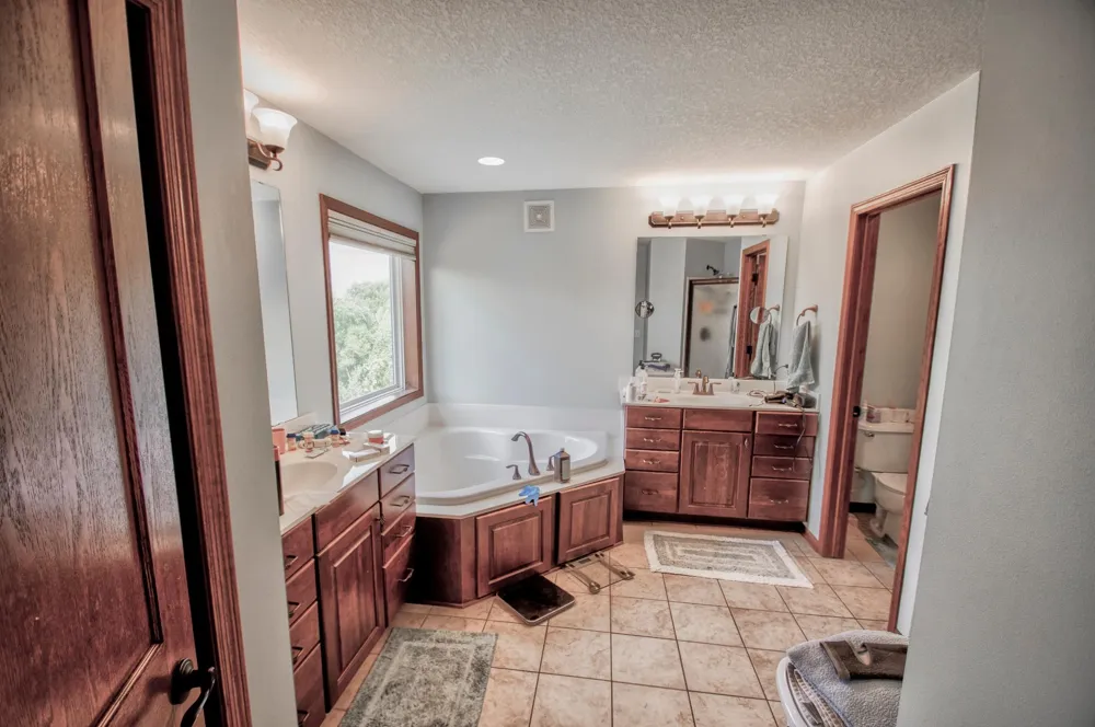 7243 Kimberly Lane Maple Grove, MN 55311