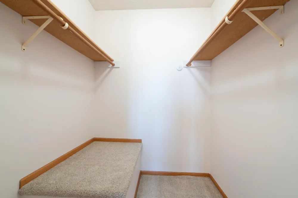 5425 Orleans Lane #6 Plymouth, MN 55442