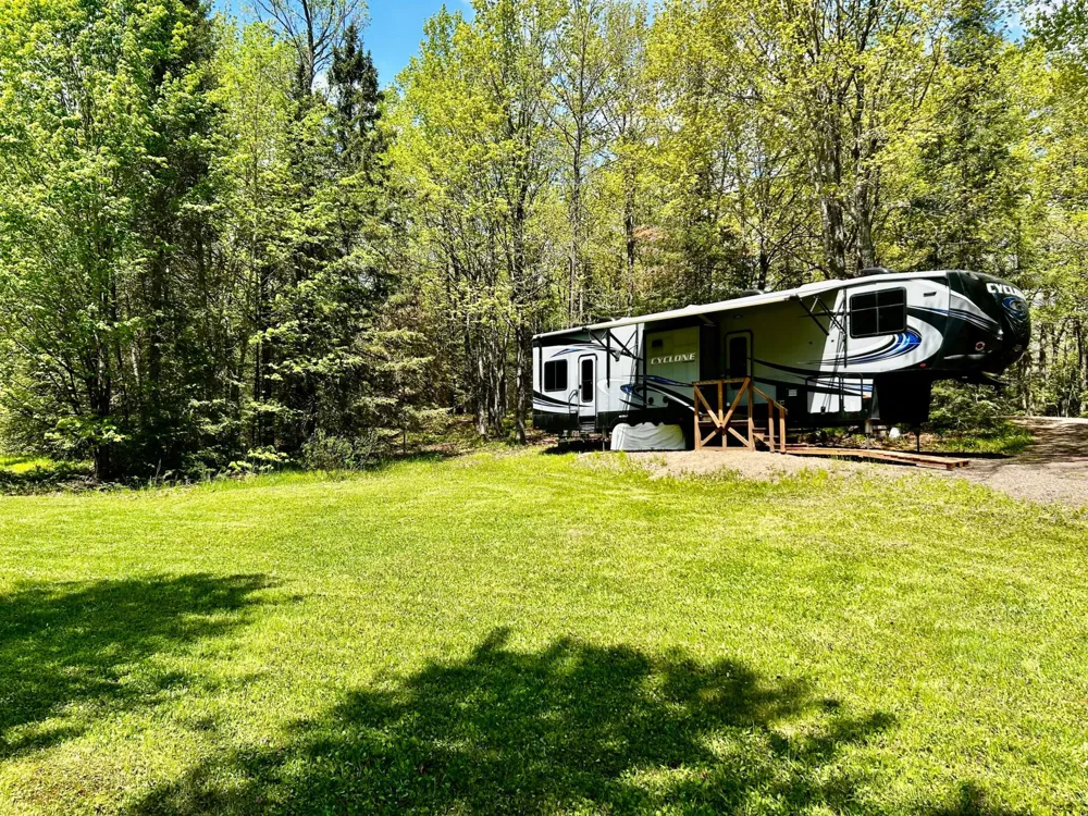 3451 E Alger Grade Two Harbors, MN 55616