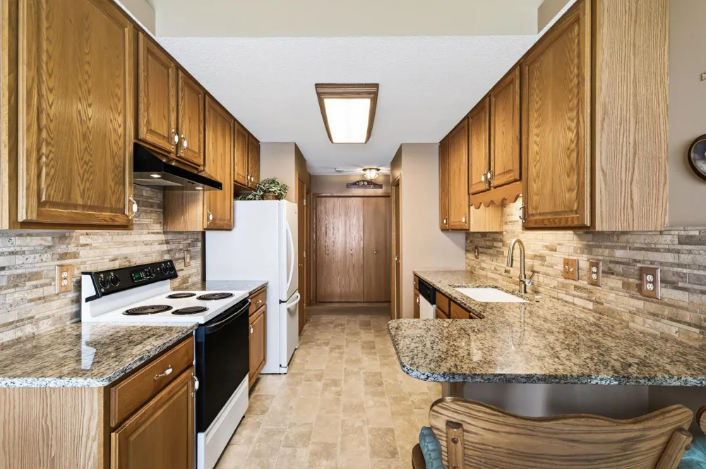 7867 Taylor Street NE Spring Lake Park, MN 55432