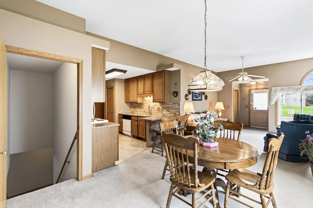 7867 Taylor Street NE Spring Lake Park, MN 55432