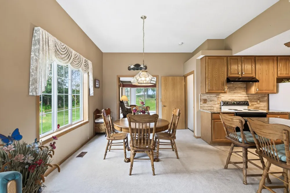7867 Taylor Street NE Spring Lake Park, MN 55432