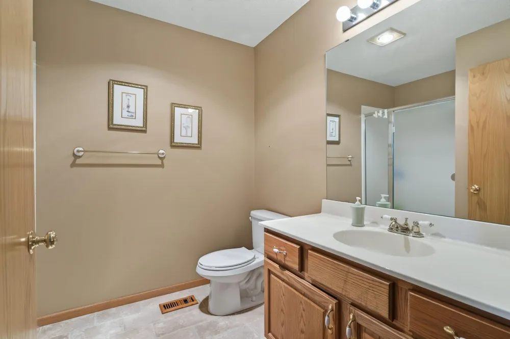 7867 Taylor Street NE Spring Lake Park, MN 55432