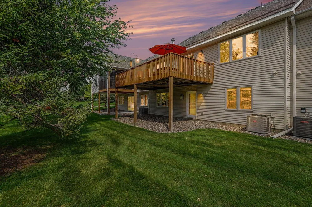 13815 Falcon Avenue Apple Valley, MN 55124